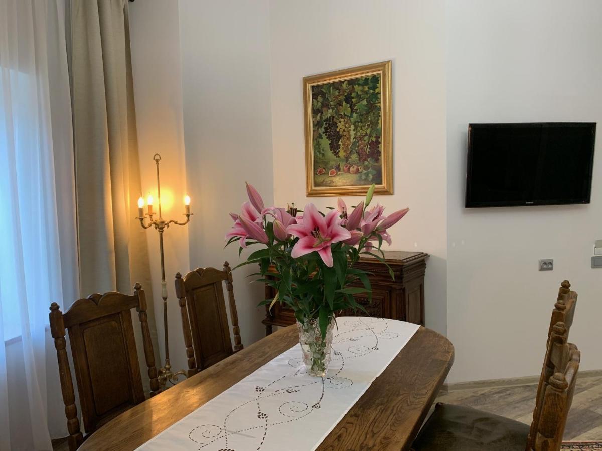 Nb Apartments Riga Old Town Luaran gambar